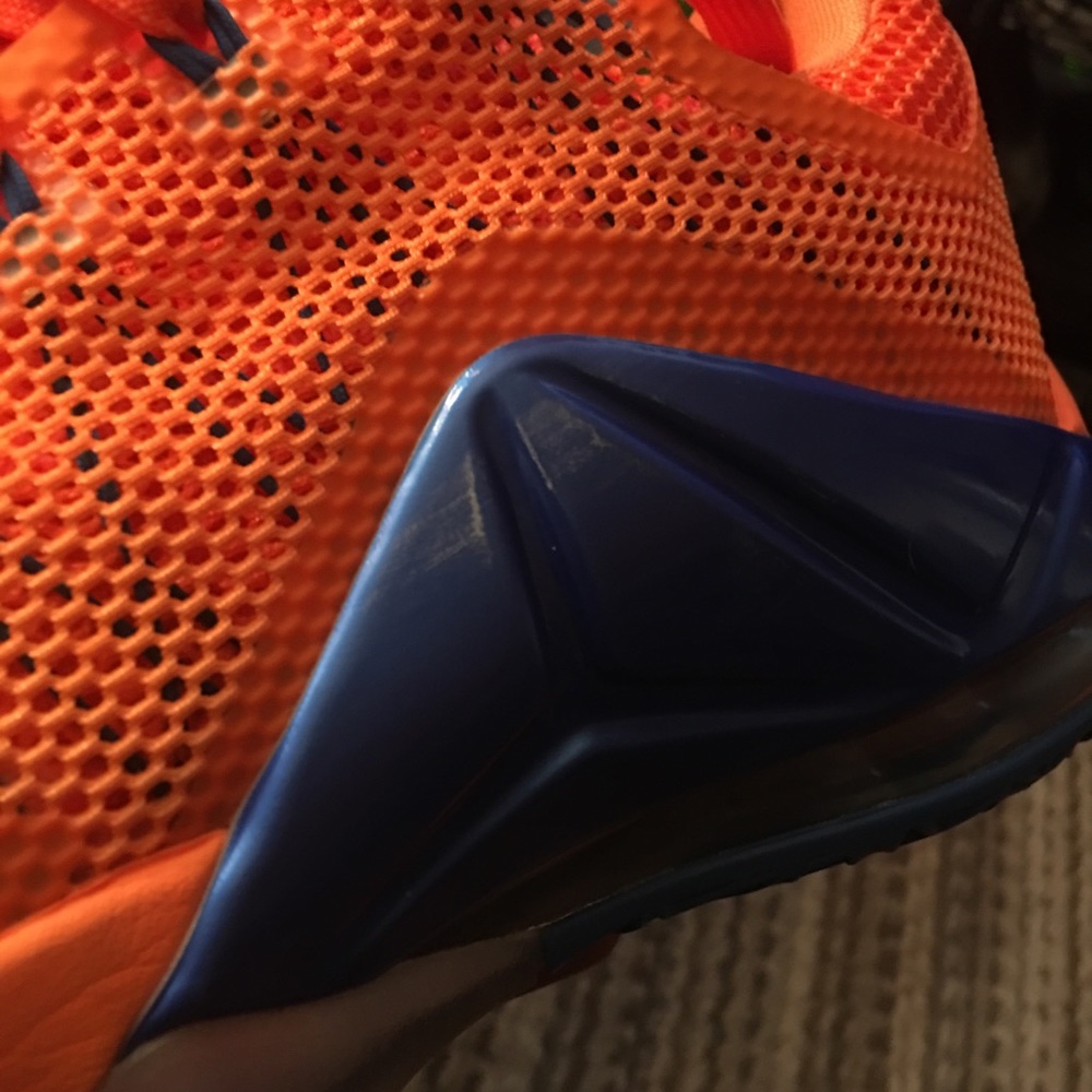 Nike Lebron 12 Low Bright Citrus Size 10 - Picture 8 of 8